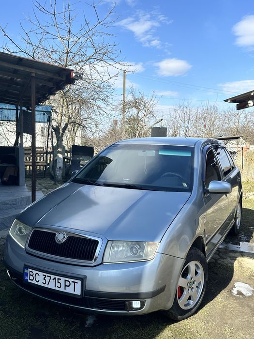 Автомобіль шкода