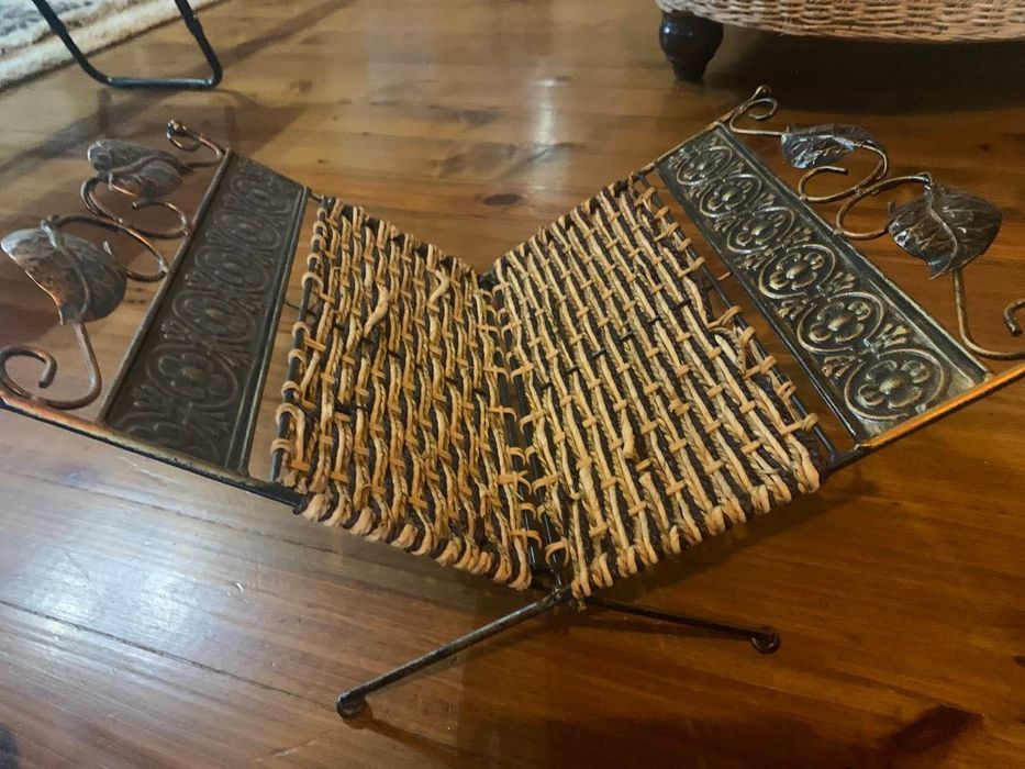 Полка з лози для книг та журналів Крила 34*25