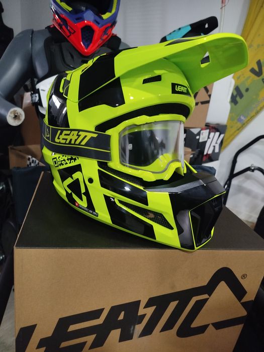 Capacete leat 3.5