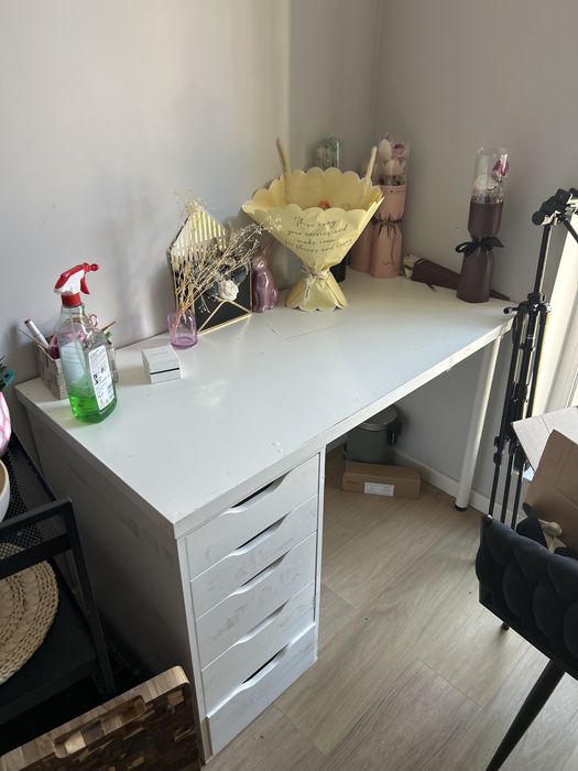 REZERWACJA Biale biurko ikea