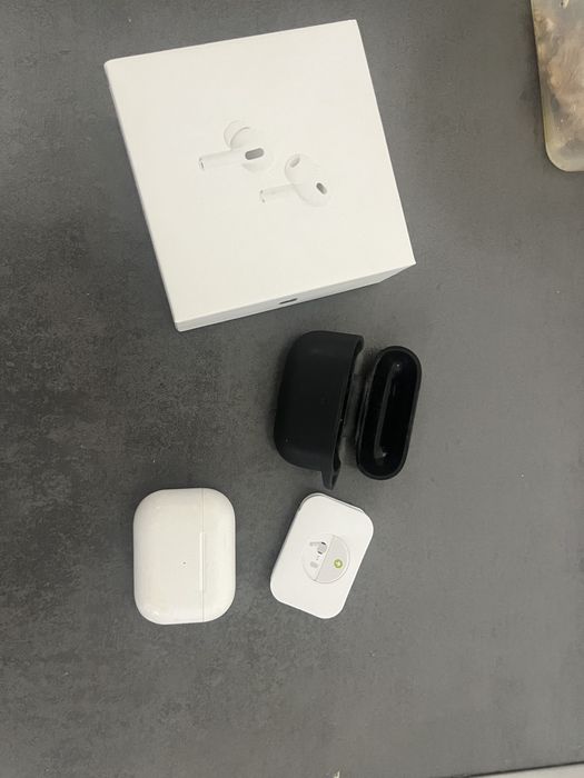 продаю airpods pro 2 1:1