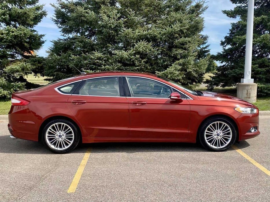 Ford Fusion SE      2014