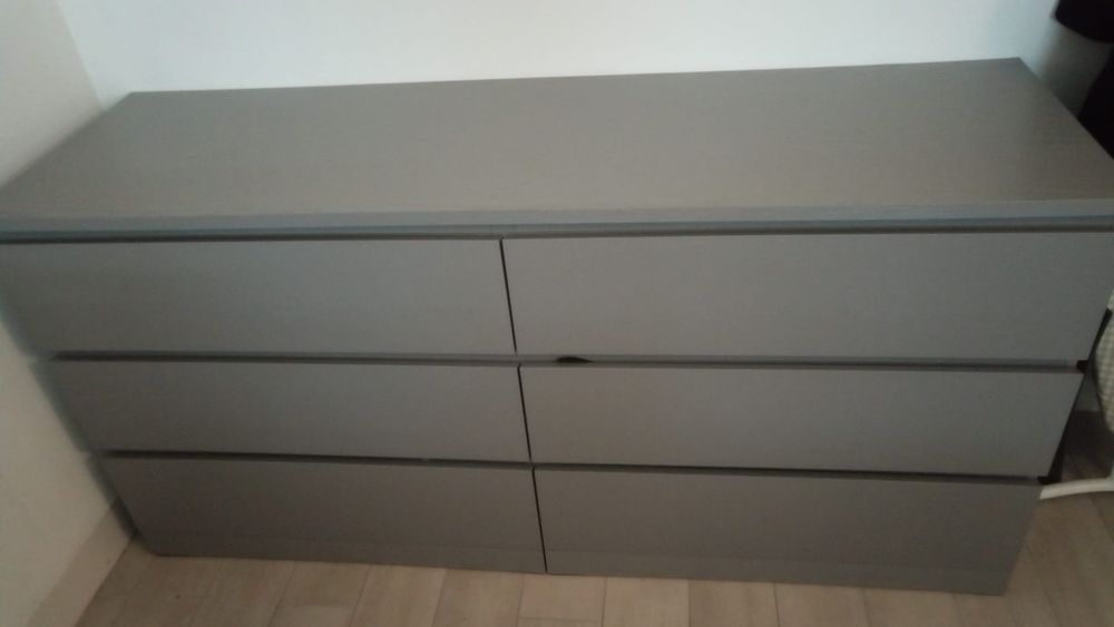 Cómoda ikea cinza