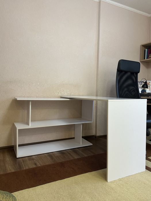 Стіл-трансформер білий