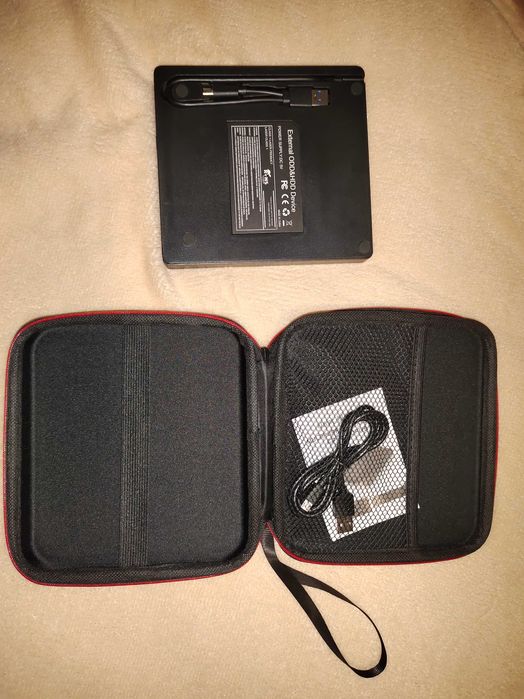 Диск DVD зовнішній Origbelie bt668