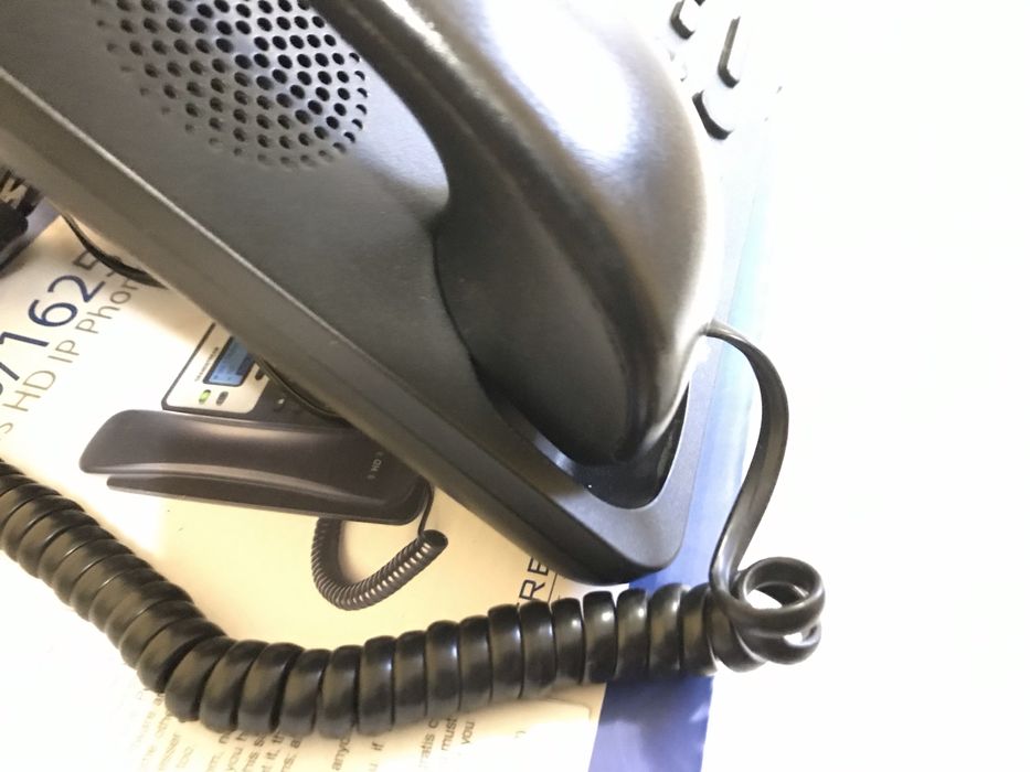 IP-телефон для бизнеса Grandstream GXP1625 VoIP в офис с адаптаром пит