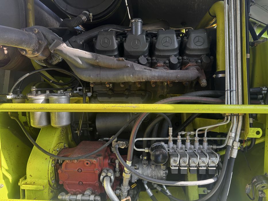 Sieczkarnia Claas Jaguar 840  RU 450
