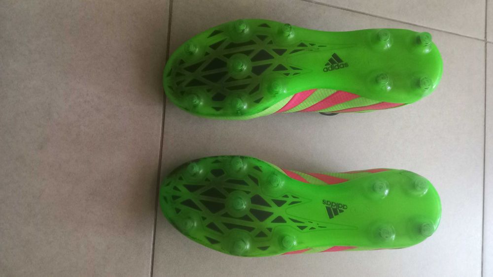 Chuteiras - Adidas