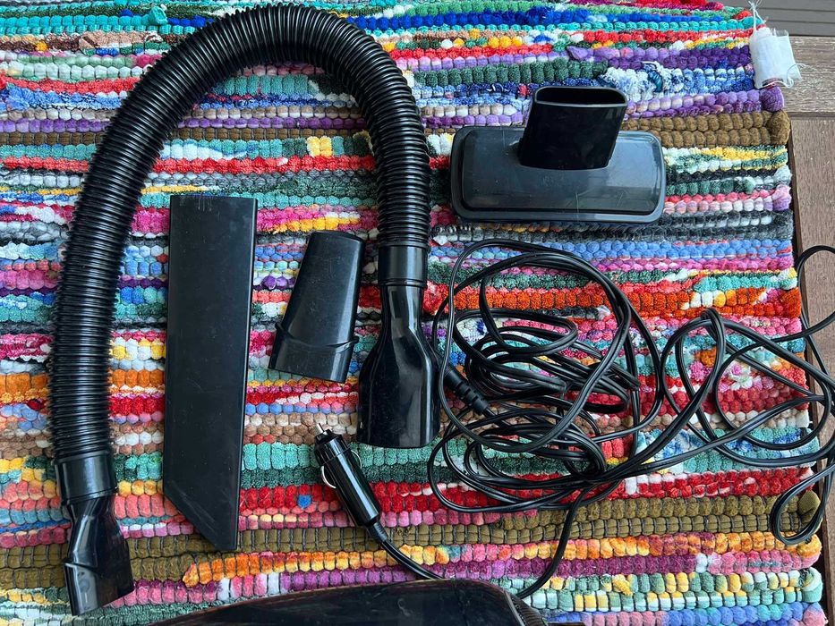 Odkurzacz samochodowy Philips MiniVac FC6141/01