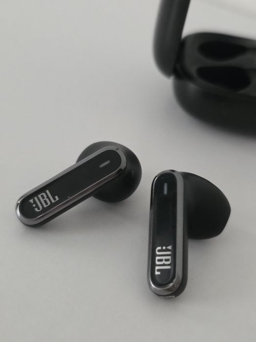 JBL Live Flex чорні бездротові навушники