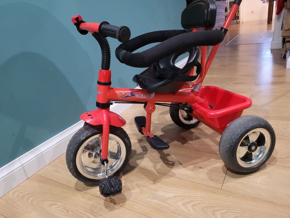 Rowerek trzykołowy