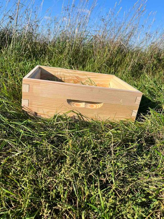 Безфальцеві магазинні корпуса 10 р.