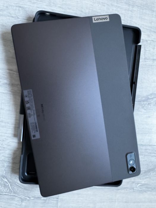 Tablet Lenovo Tab P11 2nd gen. SIM + rysik + etui z klawiaturą