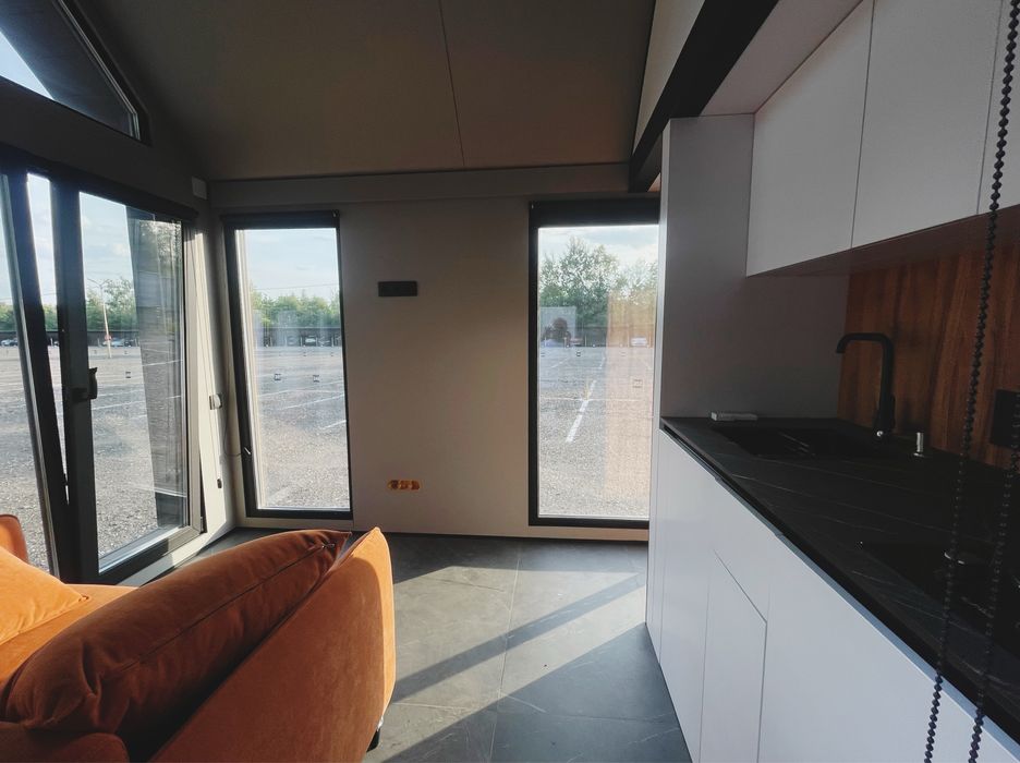 Продам  дім причіп дом дача на колесах прицеп караван модульный дом