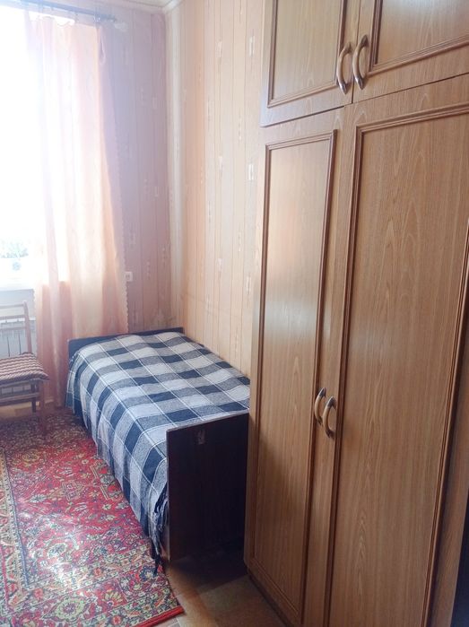 Продажа двухкомнатной гостинки метро Масельского