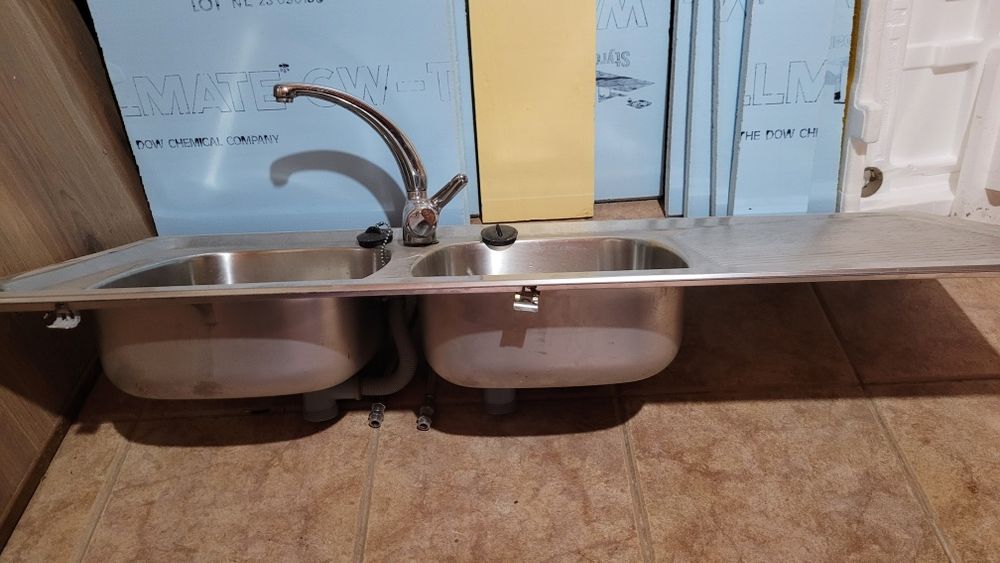 Lava- loiça de 2 cubas