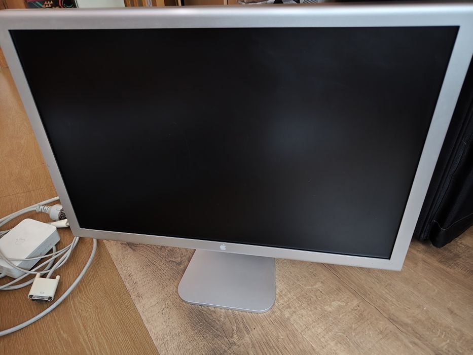 Монітор iPhone шнури в комплекті