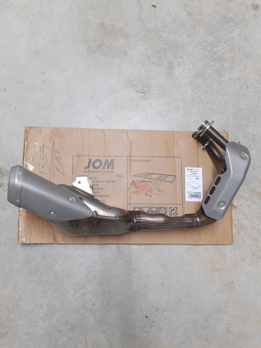 Escape original Yamaha Tracer 7 - Euro5