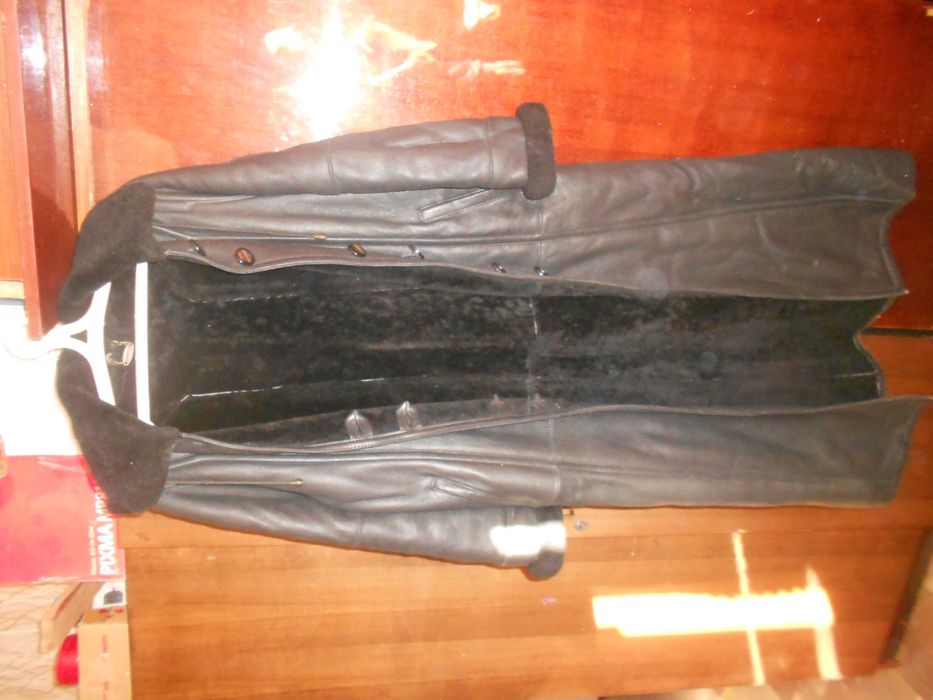 Дубленка с капюшоном