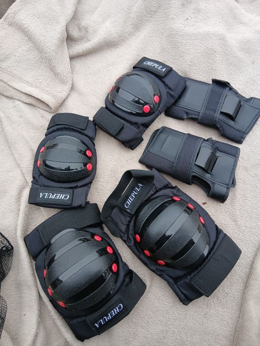 Nowe ochraniacze na rolki , deskorolkę rozmiar L