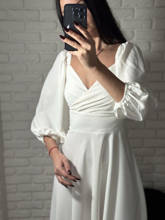 Плаття біле  для останньго дзвоника танцю