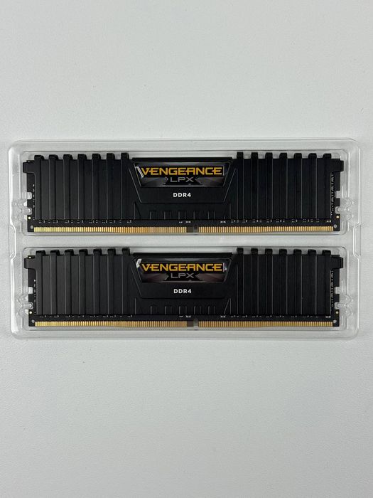 Pamięć RAM Corsair Vengeance LPX Black DDR4 DIMM 2×16GB 3200MHz XMP