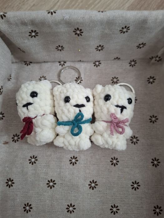 Brelok miś na szydełku