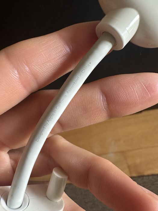 Apple VGA-to-DVI Adapter64564413679491123