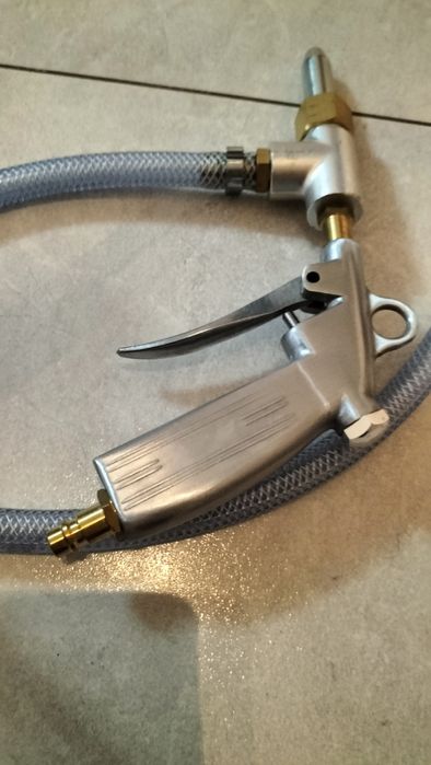 Pistolet do piaskowania z wężem