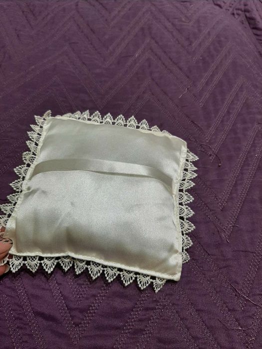 Подушечка для свадебных колец