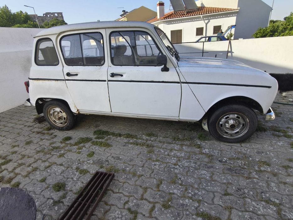 Renault 4L GTL