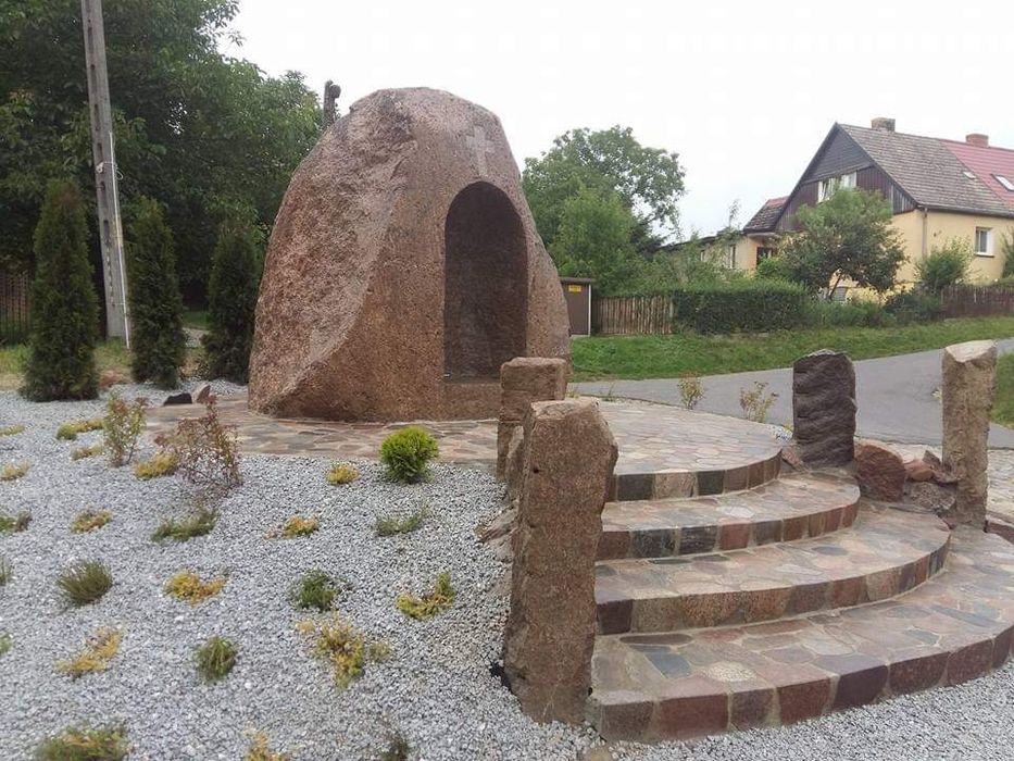 Kamień cięty do Ogrodu i Domu – Sprzedaż i Układanie Kamienia