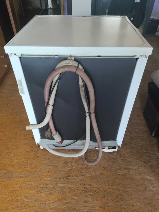 Zmywarka INDESIT IDE 100 EU