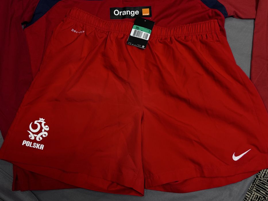 zestaw NIKE reprezentacji POLSKI -KOLEKCJONERSKI rozm. XL