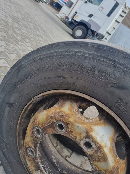 Koła Opony przód Hankook Smart Flex AH35 285/70 R 19.5