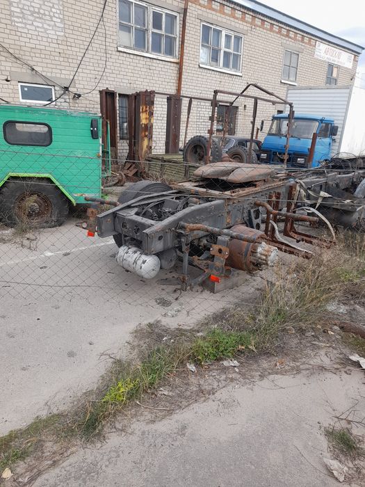 Man 19.403. Рама , задній міст, передня балка, сідло.