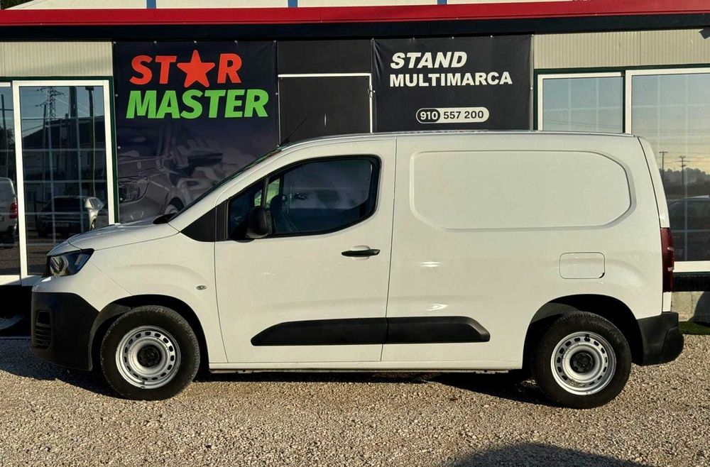 Peugeot Partner 1.6 BlueHDi Premium Standard-
IVA Incluído- 100 CV