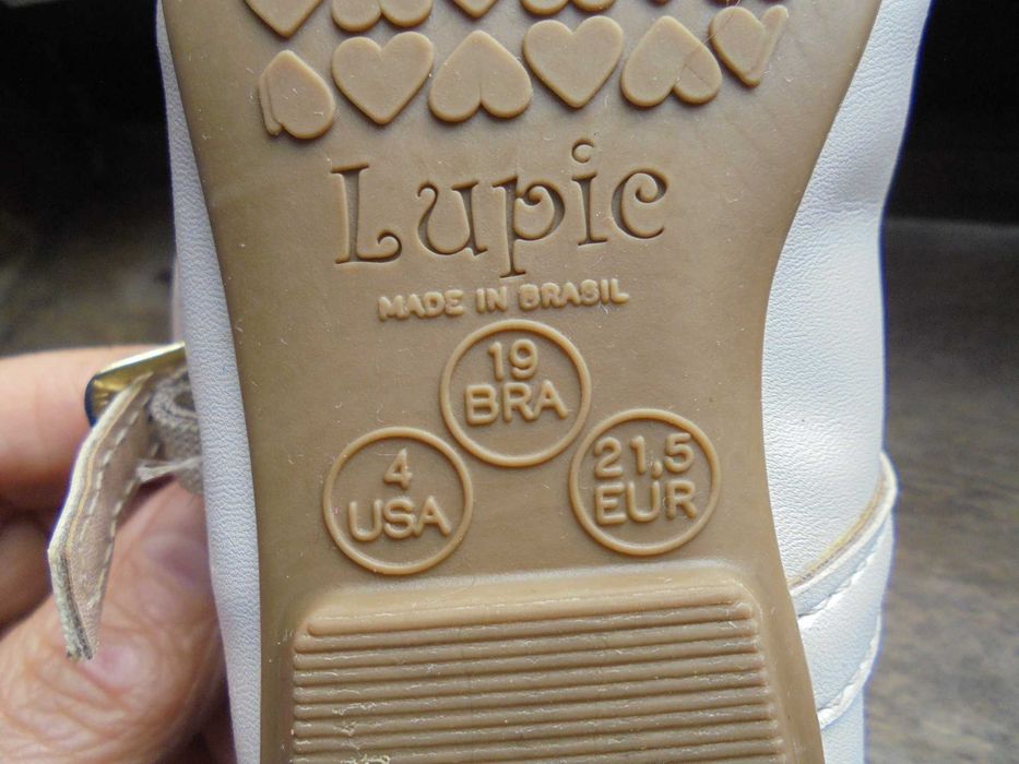 sapatos de menina da marca LuPie