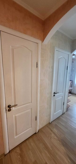 Продаж 3-х к.кв. вул. Новгородська, буд. 5, поруч 5-та дитяча лікарня.