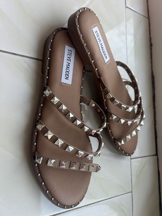 Steve Madden Skyler шльопанці з шипами, розмір 36, нові