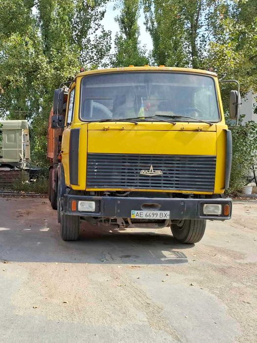 Пісок,шлак, щебінь,цемент,відсів,вивезення сміття, доставка.Екскаватор