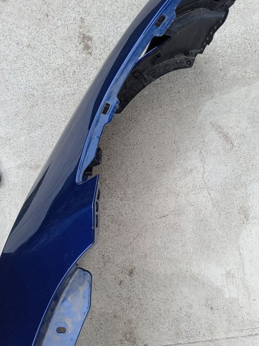 Передній бампер Tesla Y