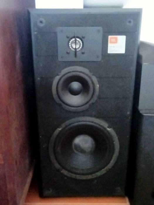 Vendo colunas JBL TLX18