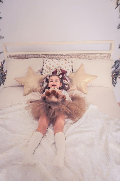 Cama em ferro e palhinha