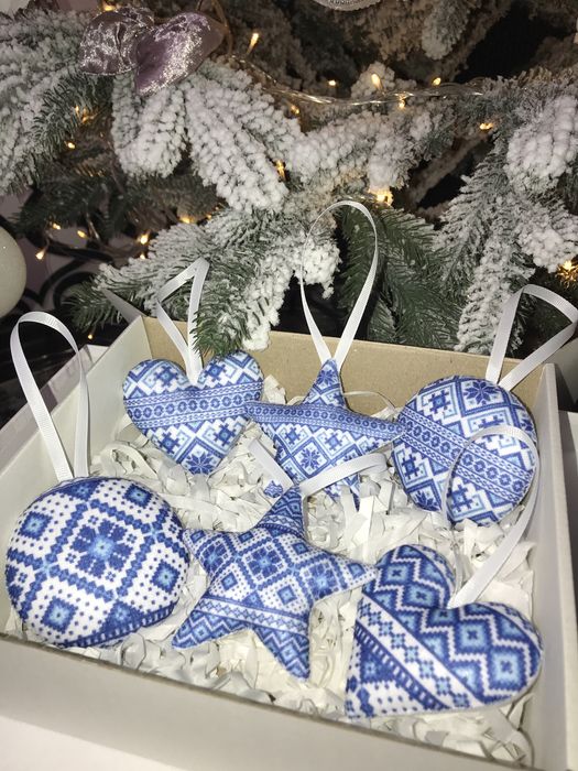 Новорічні іграшки Вишиванка Українські Патріотичні фетр Ручна робота