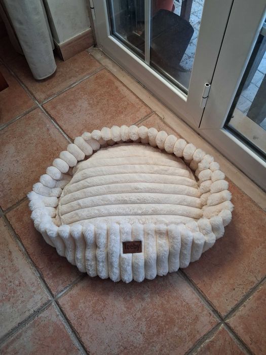 Cama de gato em pelo da Leeby