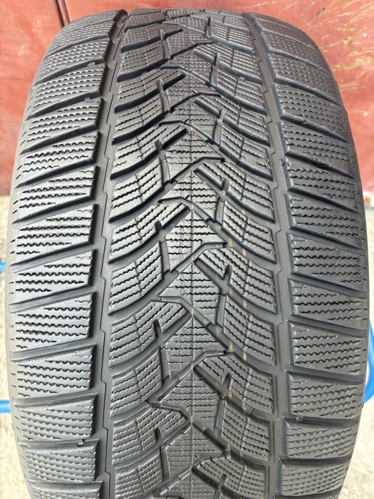 275/40/20 R20 Dunlop Winter Sport 5Suv зима 1 шт