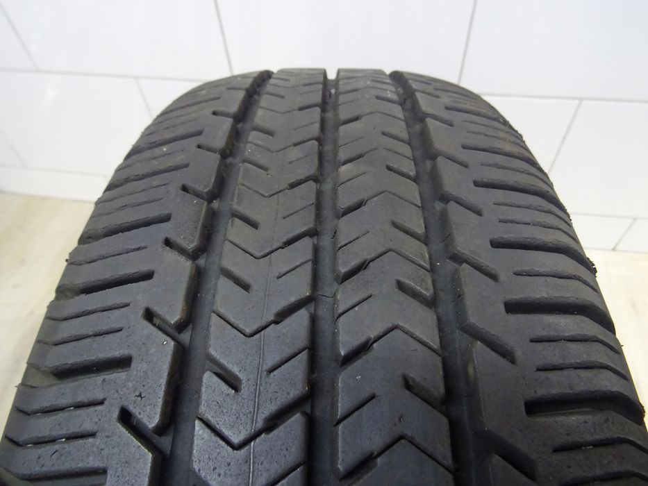 opona michelin agilis 51 215/65r16 106/104 t 2021