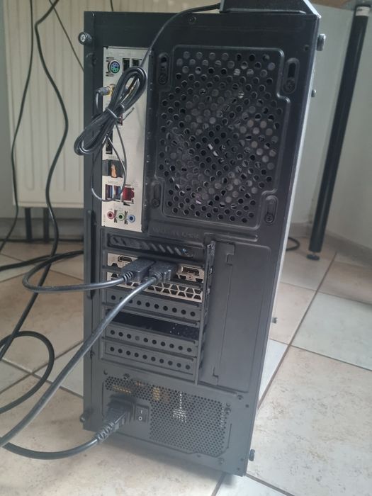Komputer PC do gier i pracy i7-11700 / RTX-3060-12 gb / RAM 64 gb