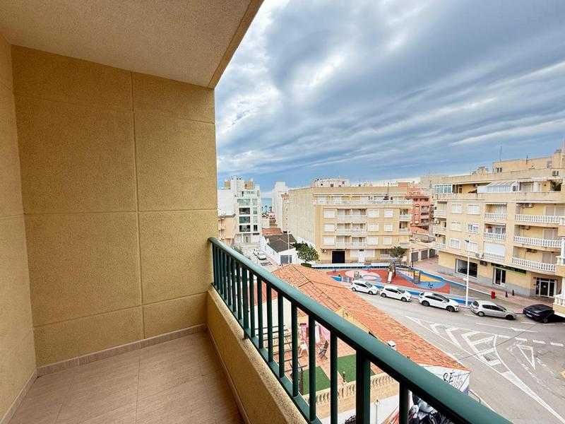 Apartament 2 sypialnie, 100 m od plaży, taras – La Mata